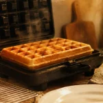 Gaufrier de bruxelles à plaques profondes, gaufre dorée rectangulaire